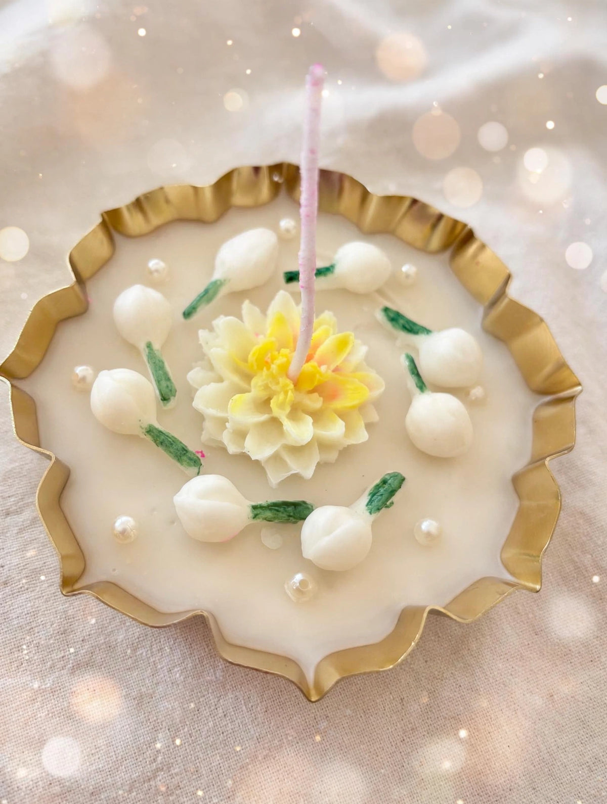 Urli Candle- Water Lily & Mogra